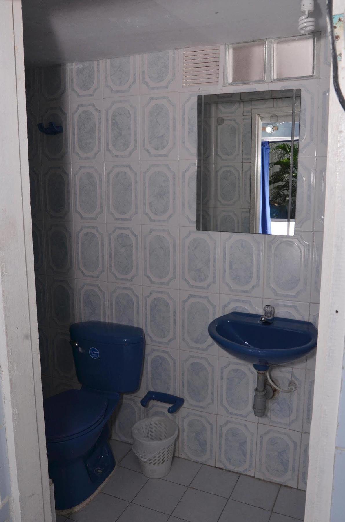 Hotel Vargas Airport Cartagena Εξωτερικό φωτογραφία