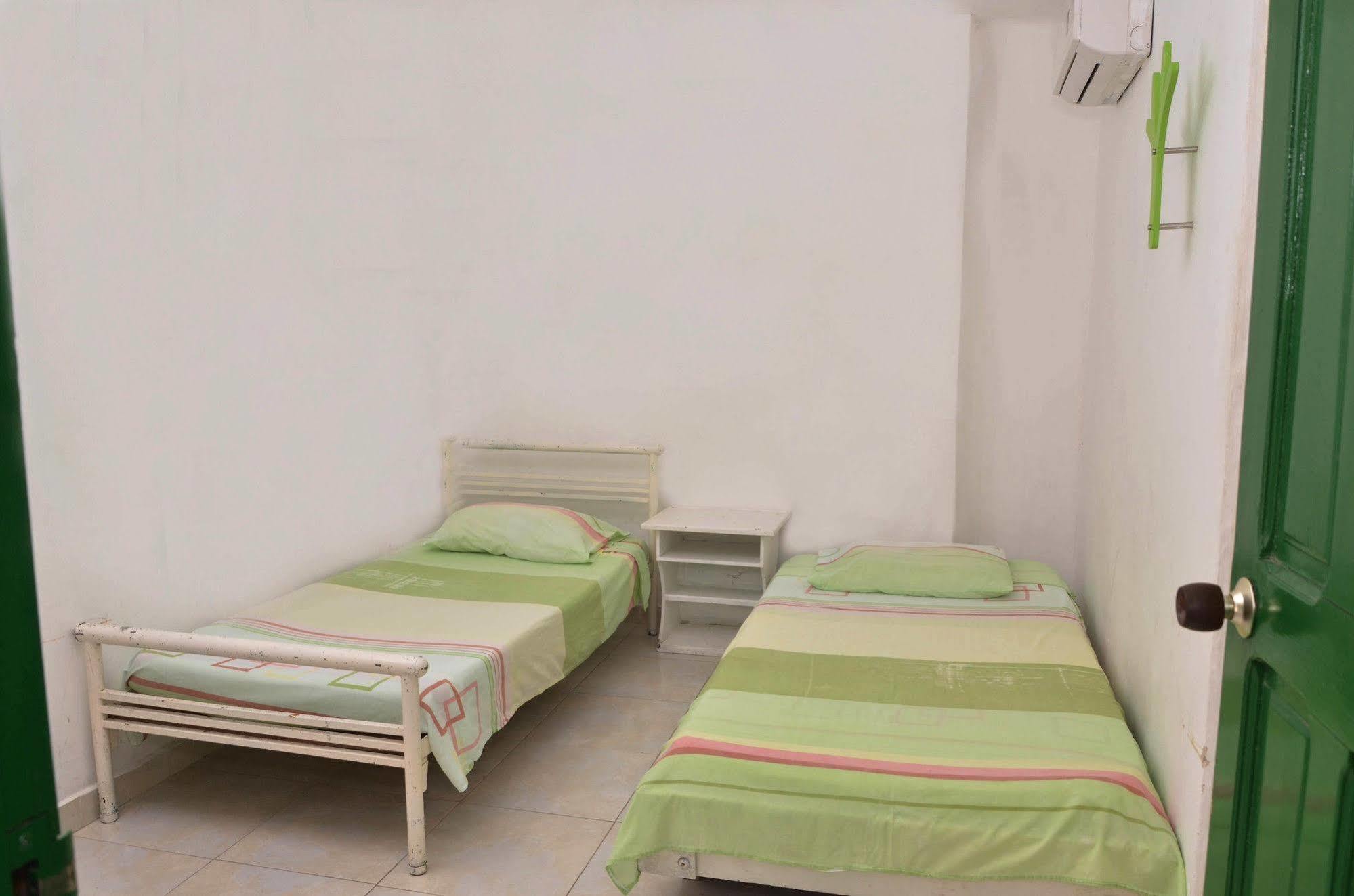 Hotel Vargas Airport Cartagena Εξωτερικό φωτογραφία