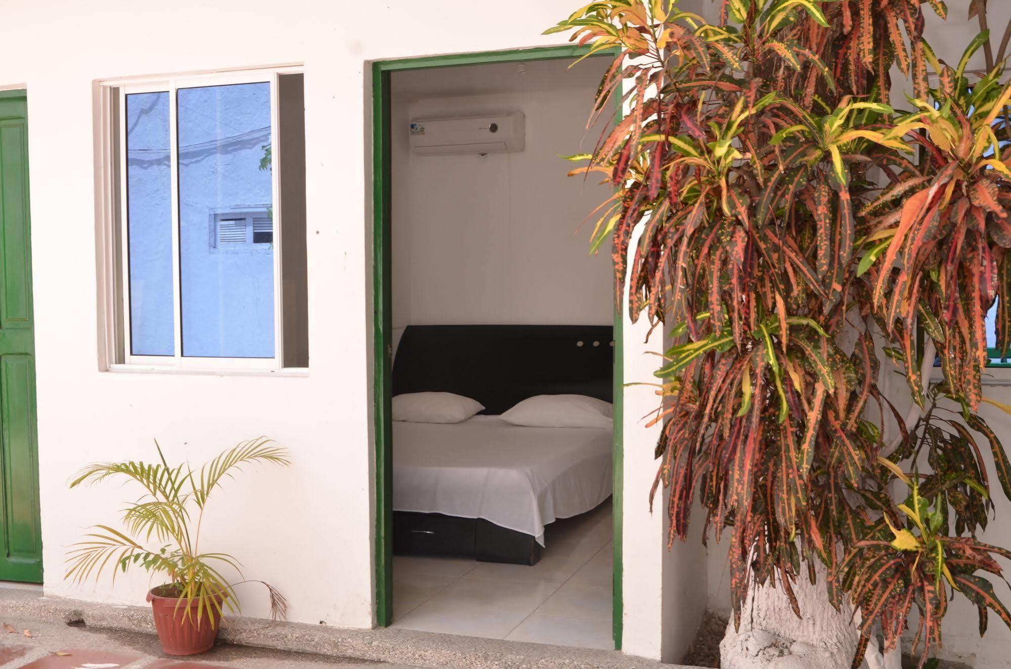 Hotel Vargas Airport Cartagena Εξωτερικό φωτογραφία